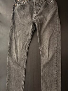 Levi's Straight Leg 501 Original Jeans in Faded Black Denim